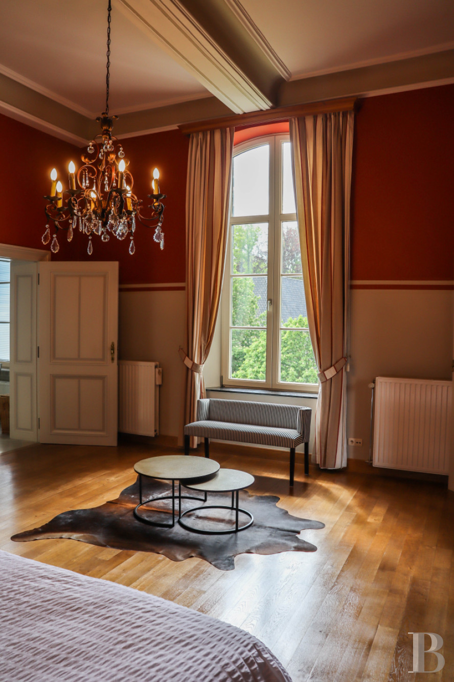 A chateau-fortress with a one hundred hectare estate in the county of Namur, to the south of Brussels in Belgium - photo  n°29